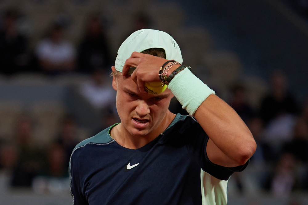 着赫塔的方 着赫塔的方