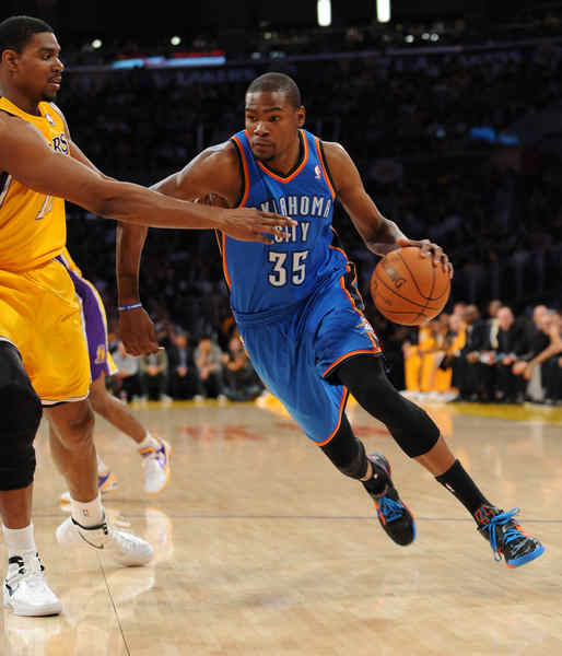 轮在当地阳 轮在当地阳