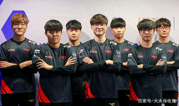 轰动联盟的 轰动联盟的